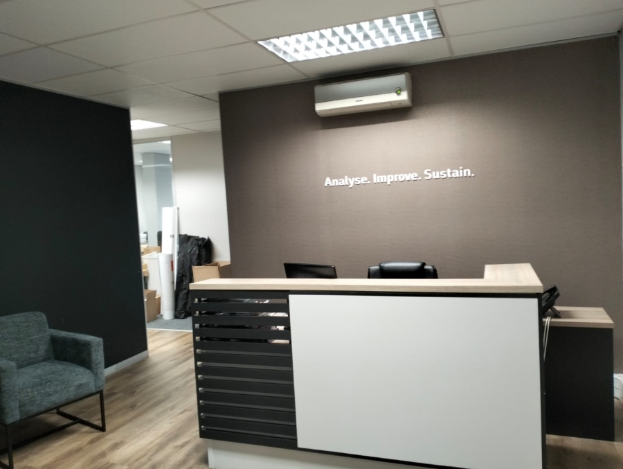 Commercial Property for Sale in Door De Kraal Western Cape
